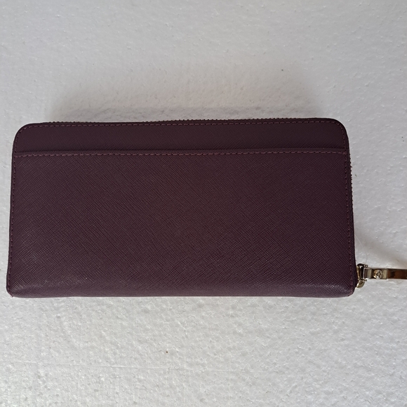 Kate Spade New York  Large Continental Zip Around Leather Wallet - Picture 3 of 13